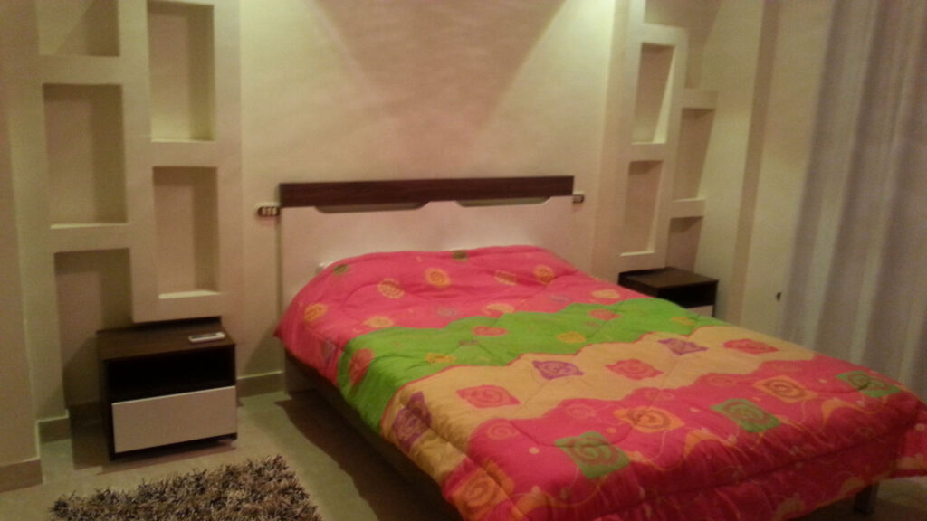 for rent:apartments Sunny lakes S4D1