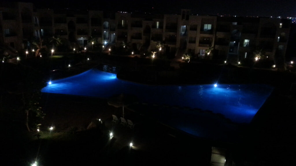for rent:apartments Sunny lakes S4D1
