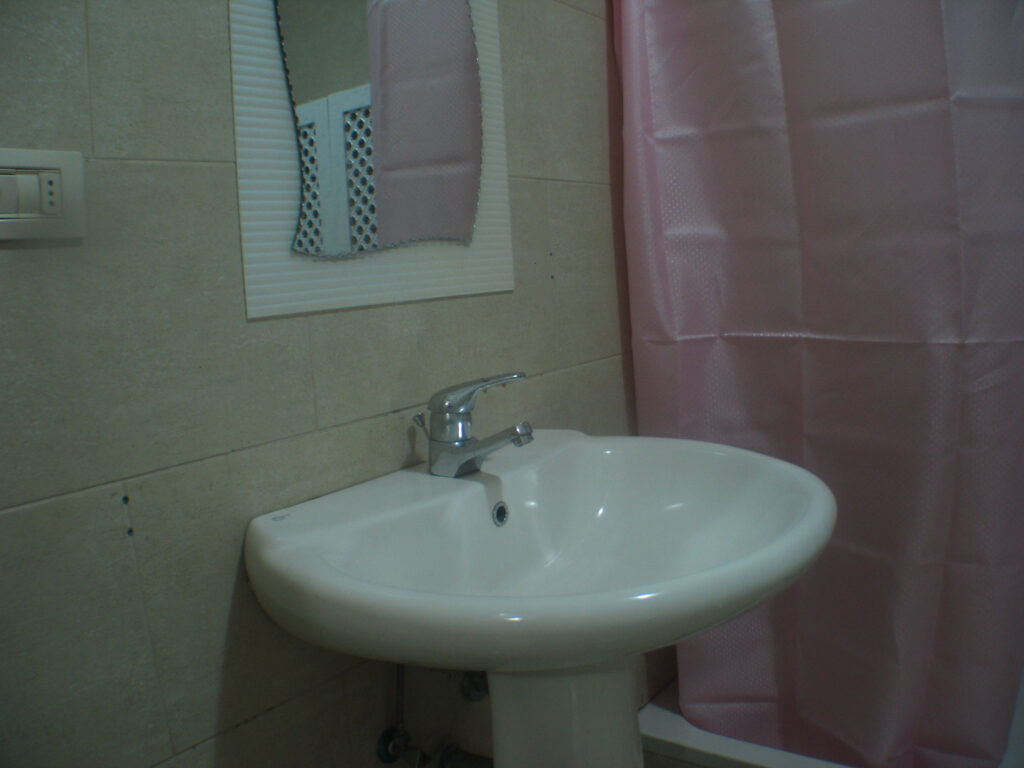 apartments for rent Sunterra M612